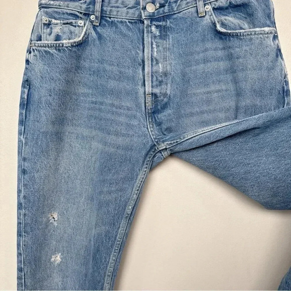 Zara Mens  36 Medium Wash Distressed Relaxed Button Fly Jeans - Picture 8 of 15